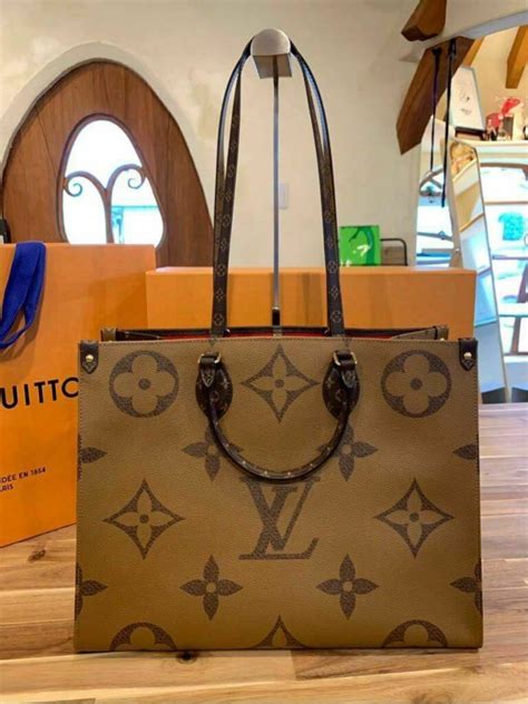 lv onthego monogram|louis vuitton onthego tote bag.